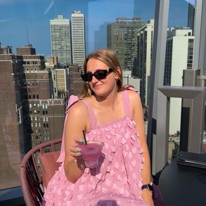 Meet your Posher, Isabelle